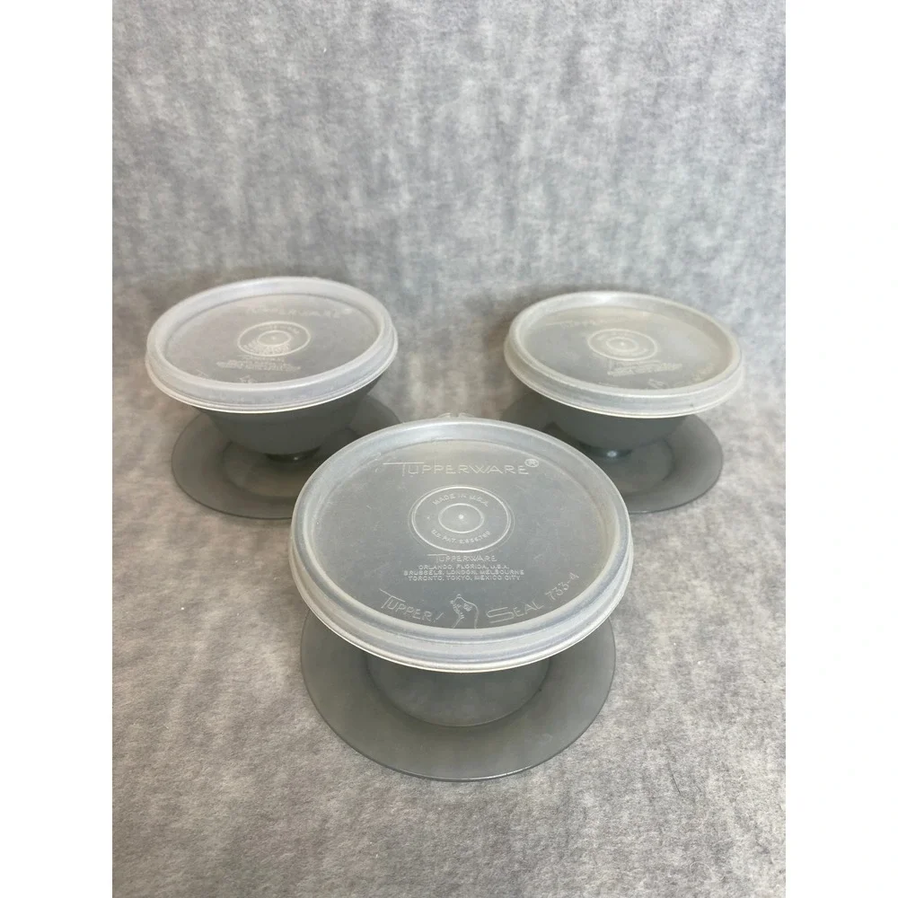 Vintage Tupperware Sundae Parfait Dessert Cups Footed‎ Dishes Set of 3 with Lids